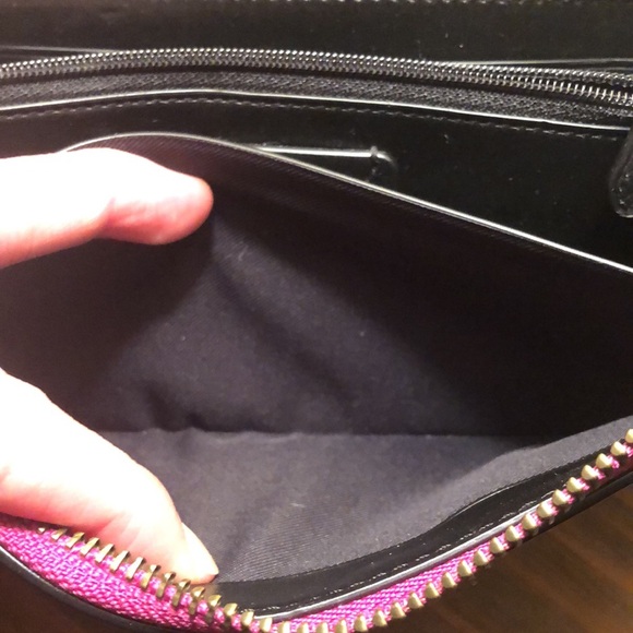 Coach Pac Man “Pinky” Ghost Wallet - Picture 8 of 8